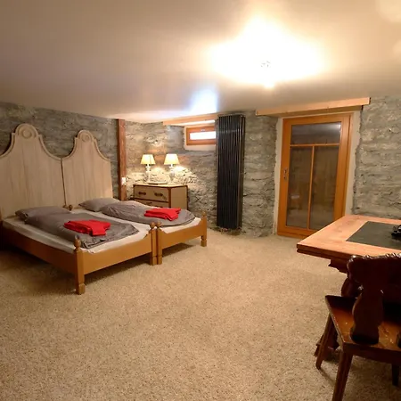 Apartment Stegmatte - Unique Luxury Triplex For 10 Persons