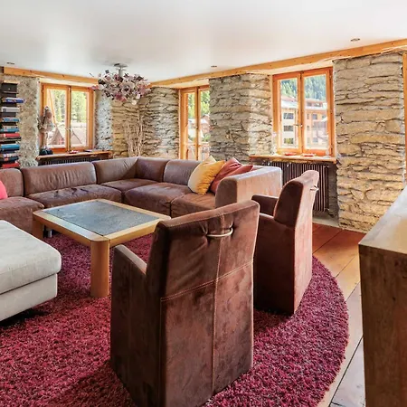 Stegmatte - Unique Luxury Triplex For 10 Persons Vakantiehuis